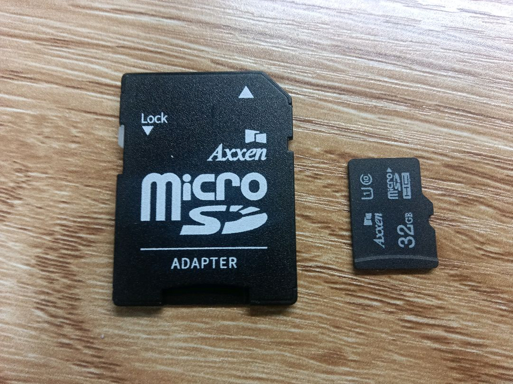 라즈베리파이 4 4gb + 7인치 터치 디스플레이 + 금속 캐이스 + 기타 케이블--3