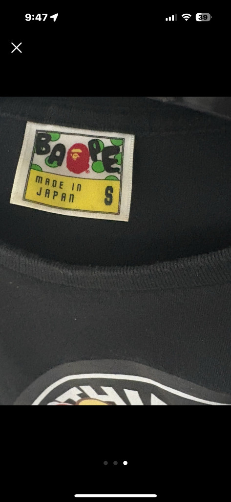 베이프 반팔티 이미지