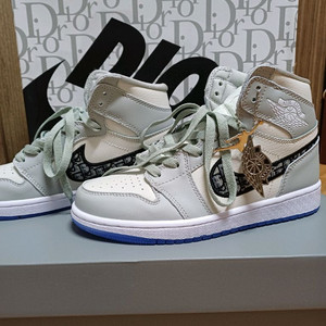 나이키 디* 조* 하이탑 240