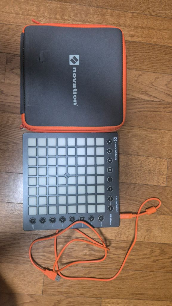 런치패드mk2(선+케이스)--2