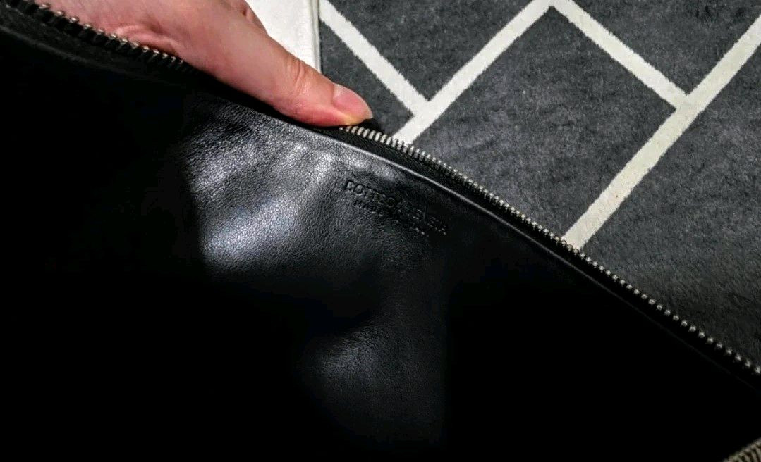 보테가베네타 클러치--3