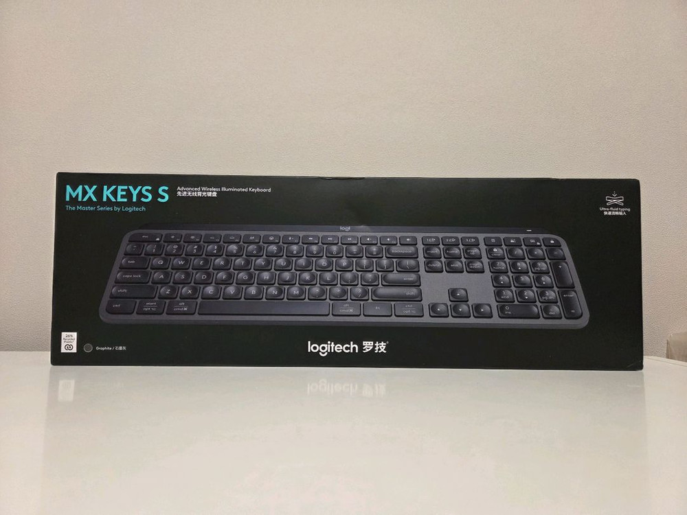 로지텍의 플래그십 무선 키보드, MX KEYS S (Graphite 컬러) 판매합니다.--3