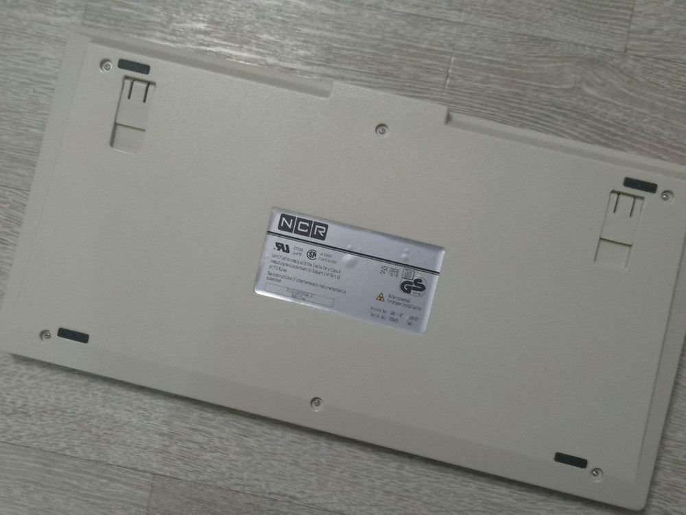 NCR80 체리 (구) 흑축 윤활 스위치 유선 키보드 무보강 빌드 빈티지--2