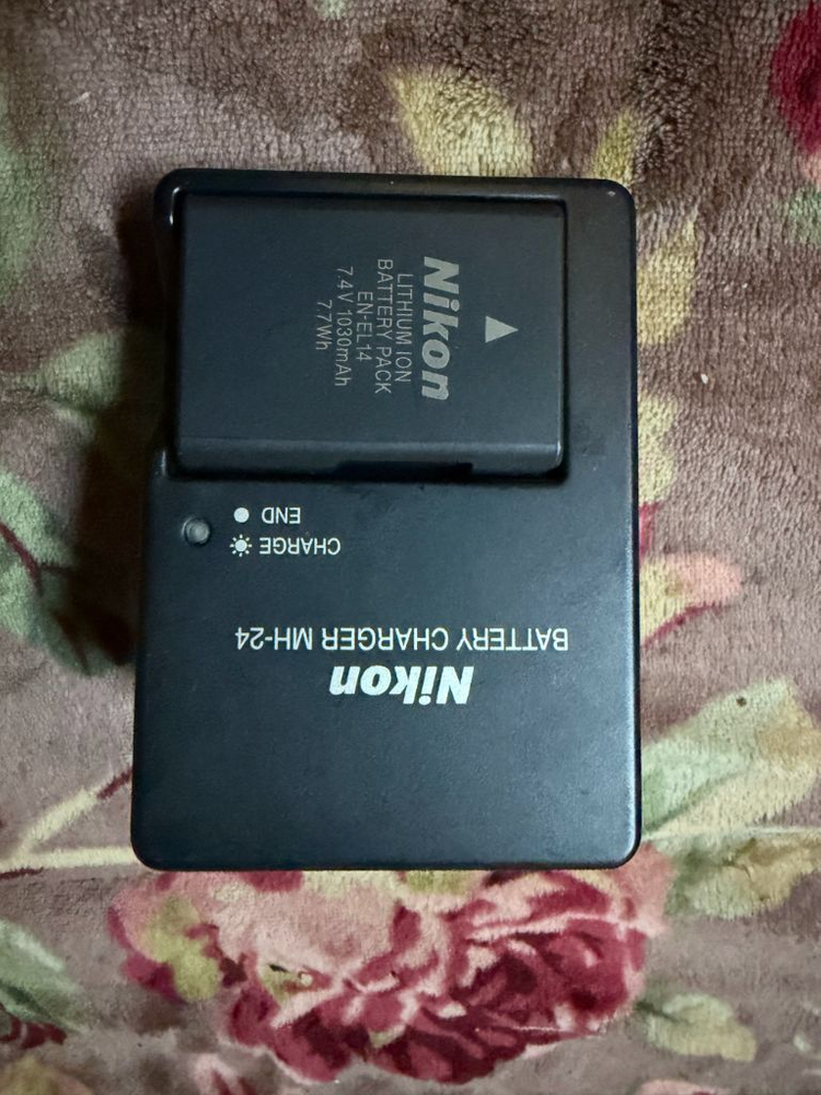 DSLR 카메라 + 55mm 렌즈 세트 이미지