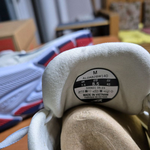 알트라 러닝화(비아 올림퍼스, 남자, 265mm)