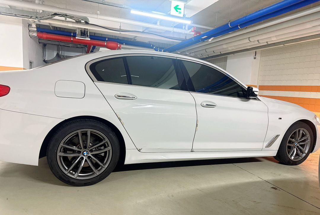 18년식 bmw520d g30 풀옵 m팩 팝니다.--1