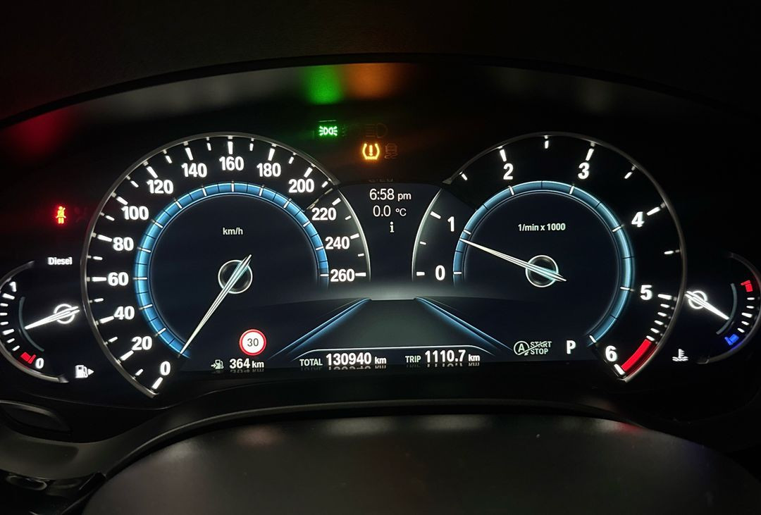 18년식 bmw520d g30 풀옵 m팩 팝니다.--5