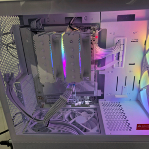 고사양 반본체 9800x3d ram 32gb 팝니다.