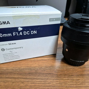 sigma 30mm F1.4 DC DN 렌즈