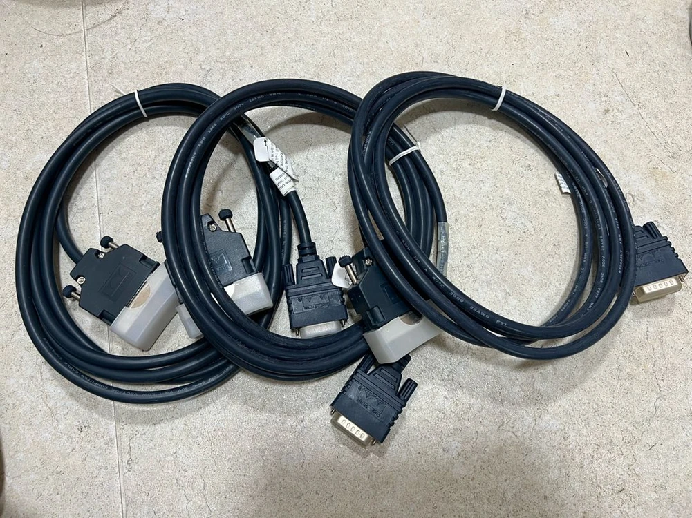 Cisco CAB-V35MT Male DTE V.35 10ft Cable 이미지