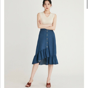 LAP 버튼포인트 사선 프릴 데님스커트