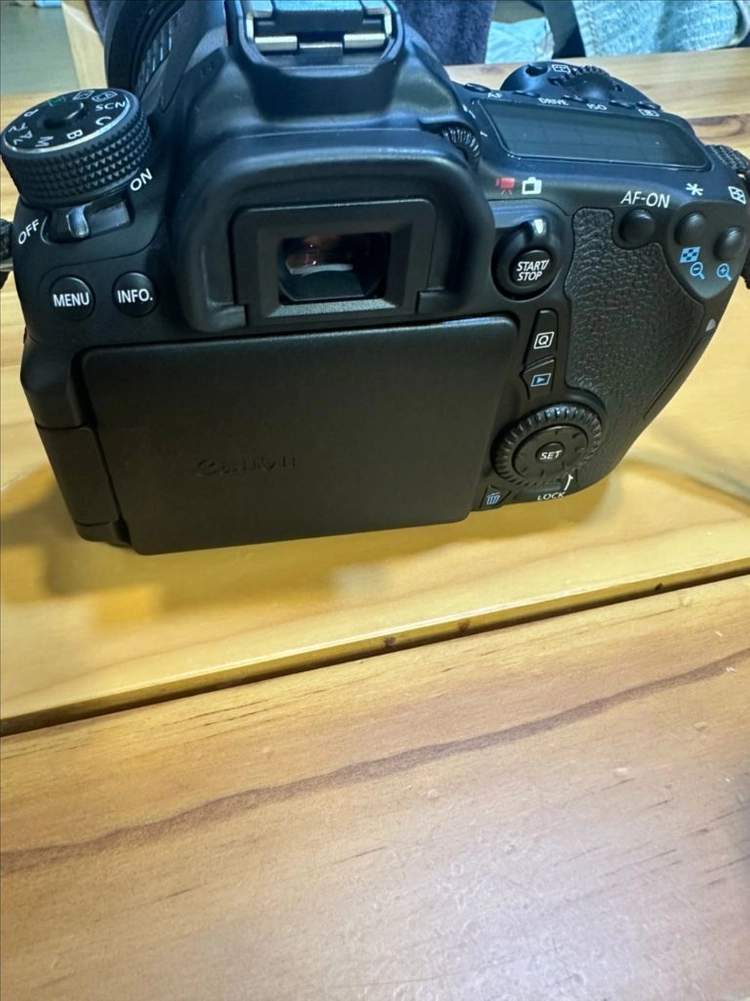 DSLR 캐논70D + 17-55mm 렌즈 세트 이미지