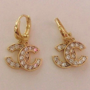 큐빅 귀걸이(새상품)