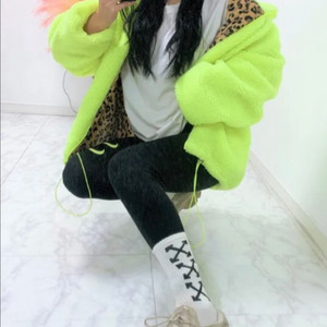 새상품/형광 호피 양털 후리스