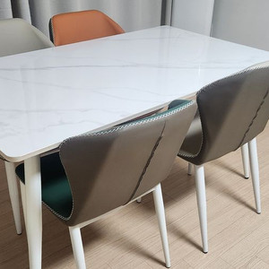 4인 세라믹 식탁 의자 세트