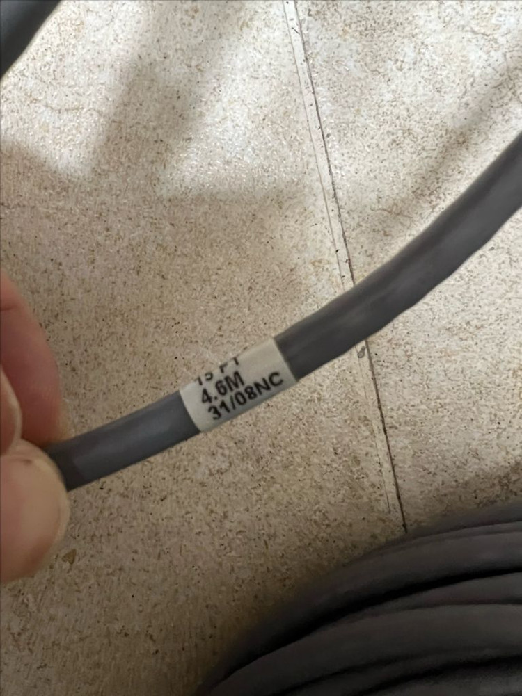 CAT5E 네트워크 케이블--1