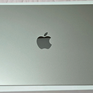 [미사용] 맥북에어 13 M2, 8코어 CPU, 8코어 GPU, 16GB RAM, 256GB SSD - 스타라
