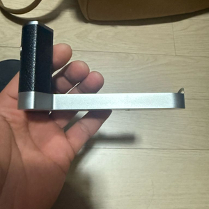 라이카 m10/m10-p 핸드그립 이미지