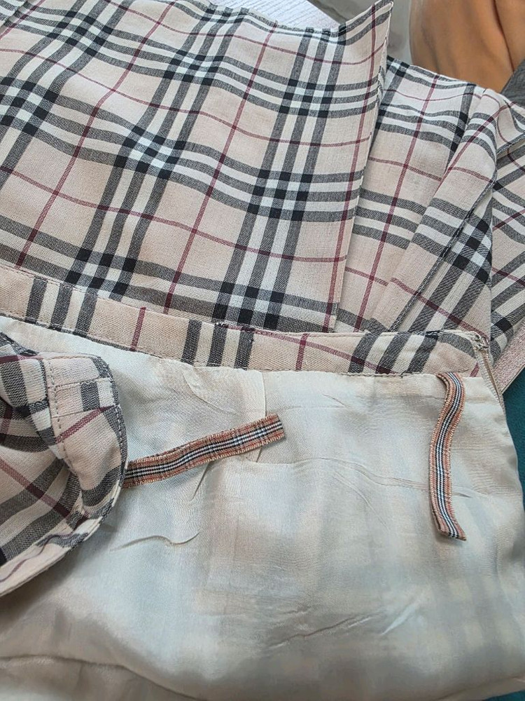 버버리 정품 스커트--6