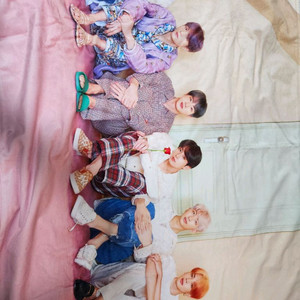 방탄 담요 (팝업스토어 공식 굿즈)