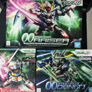 sd 더블오 라이저, 더블오 퀀터, 오건담 3종 이미지