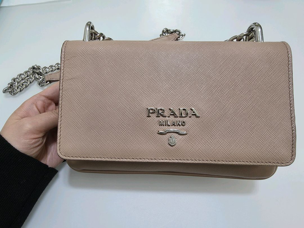 프라다 사피아노 미니 크로스백 1BD144 이미지