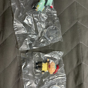 짱구,훈이 미개봉 캐릭터로 다른 짱구시리즈 1개 피규어 교환 구합니다 (모든 짱구 시리즈 환영)