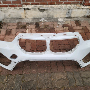 BMW X1 F48 범퍼 (2세대, 페이스리프트/LCI 모델, 2019~2023년식 또는 2022년까지 일부 시장)