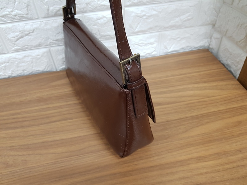 레이브 루크 호보백 숄더백 (RAIVE)브라운색--3