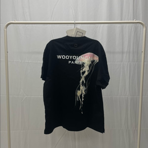 우영미 백로고 젤리피쉬 반팔 티셔츠 [46]