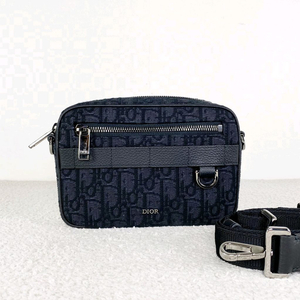 디올 사파리 메신저백 미니 스트랩백