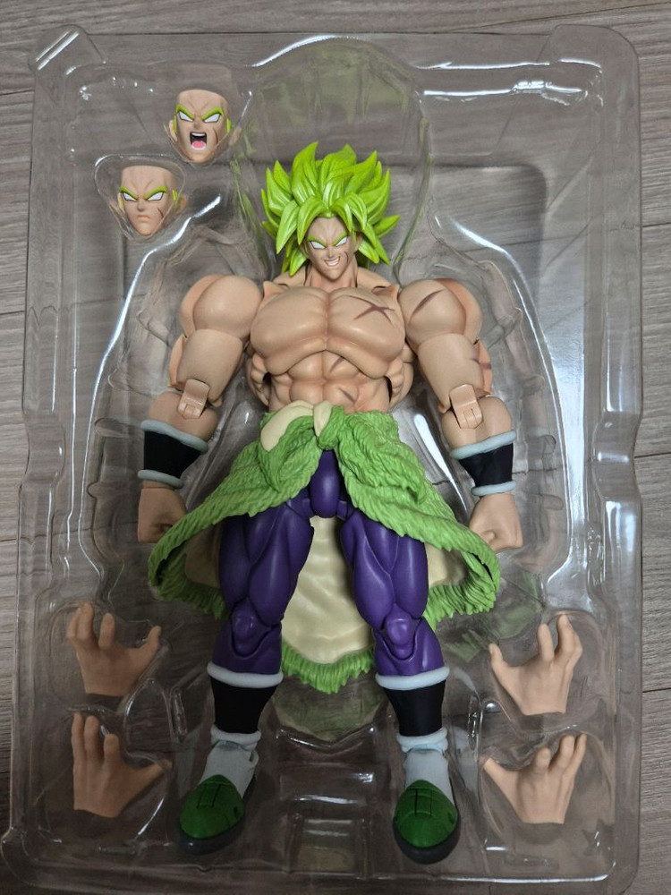 shf 드래곤볼 풀파워 브로리 판매합니다 이미지