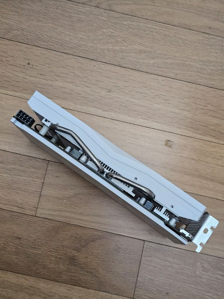 Mllse RX 580 2048SP 8GB--2