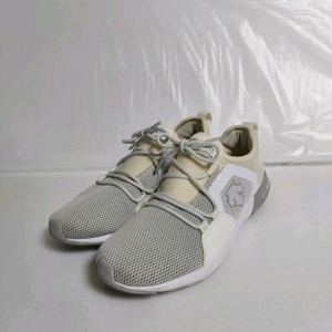 260)데상트 남여공용 미라크엠-화이트 운동화 이미지