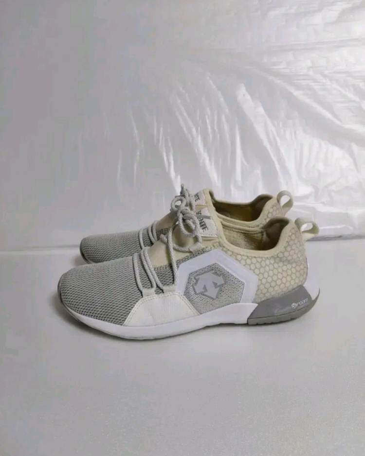 260)데상트 남여공용 미라크엠-화이트 운동화 이미지