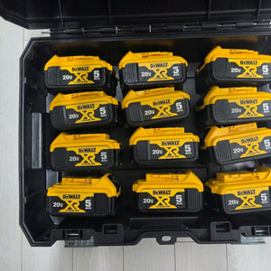 디월트 정품 배터리 5.0