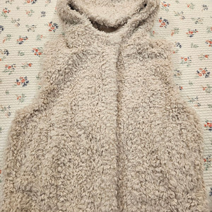 코스 cos 에코퍼 양털 후드 베스트 38사이즈 이미지