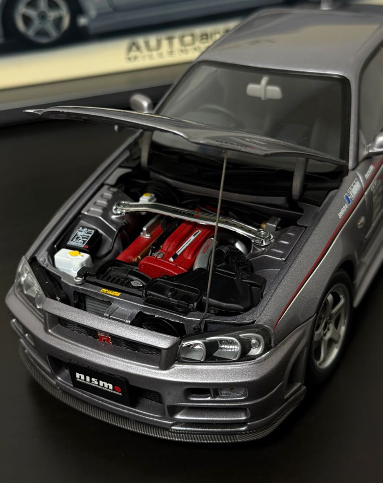1:18 오토아트 밀레니엄 닛산 스카이라인 R34 GT-R 니스모 S-TUNE 다이캐스트 이미지
