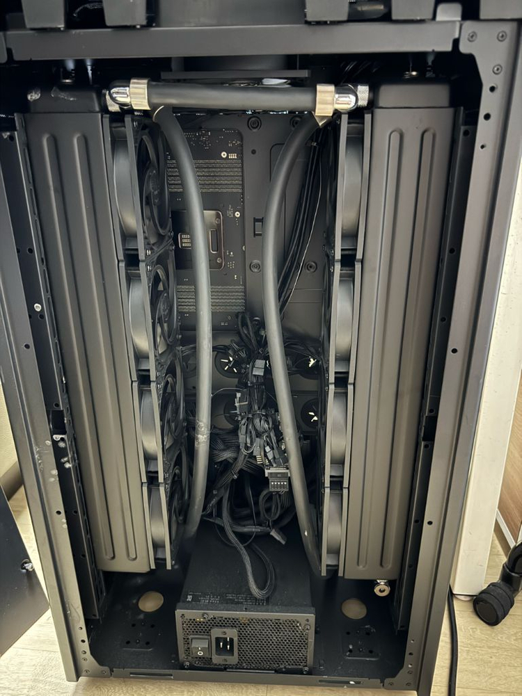 인텔 i9-9900x / rtx2080ti X4 작업용 워크스테이션 컴퓨터 반본체--2