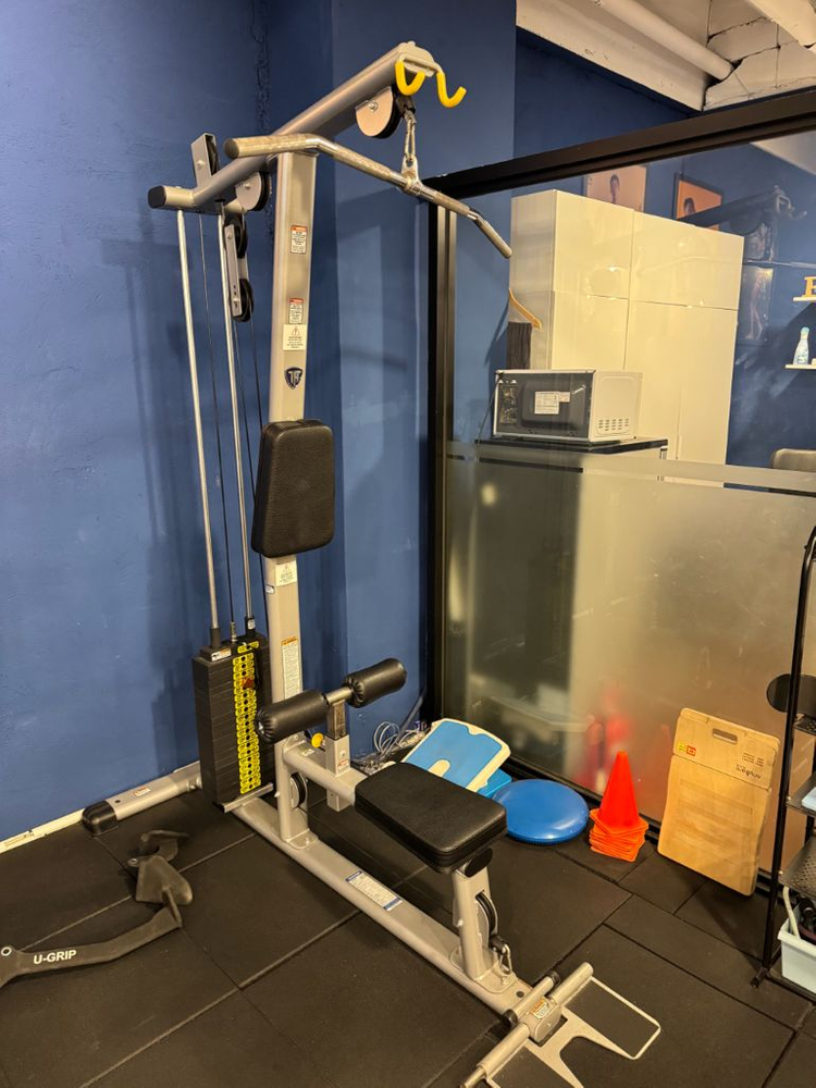 2.다양한 헬스 기구 정리합니다.(레그익스텐션 컬,덤벨,원판,홈짐,덤벨,바이퍼,랫풀다운,롱풀,레그프레스,케이블머신--4