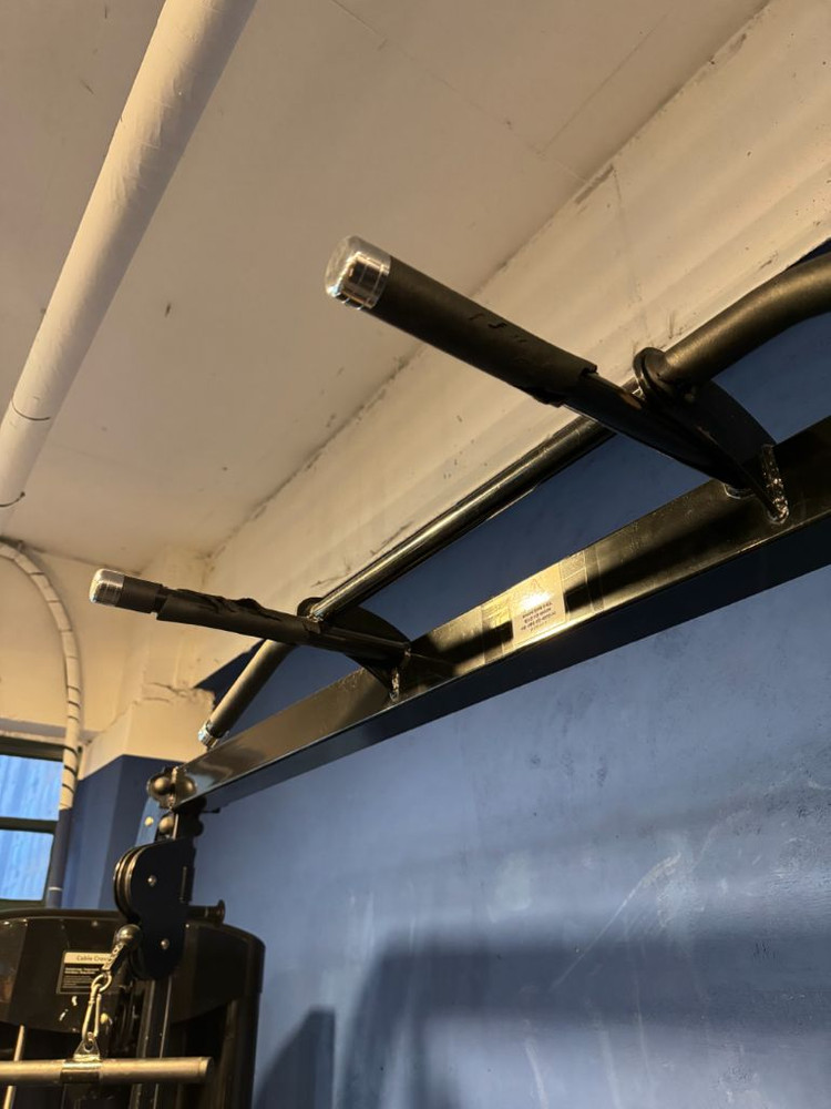 2.다양한 헬스 기구 정리합니다.(레그익스텐션 컬,덤벨,원판,홈짐,덤벨,바이퍼,랫풀다운,롱풀,레그프레스,케이블머신--9