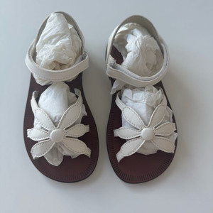 페페 꽃 샌들 27 사이즈