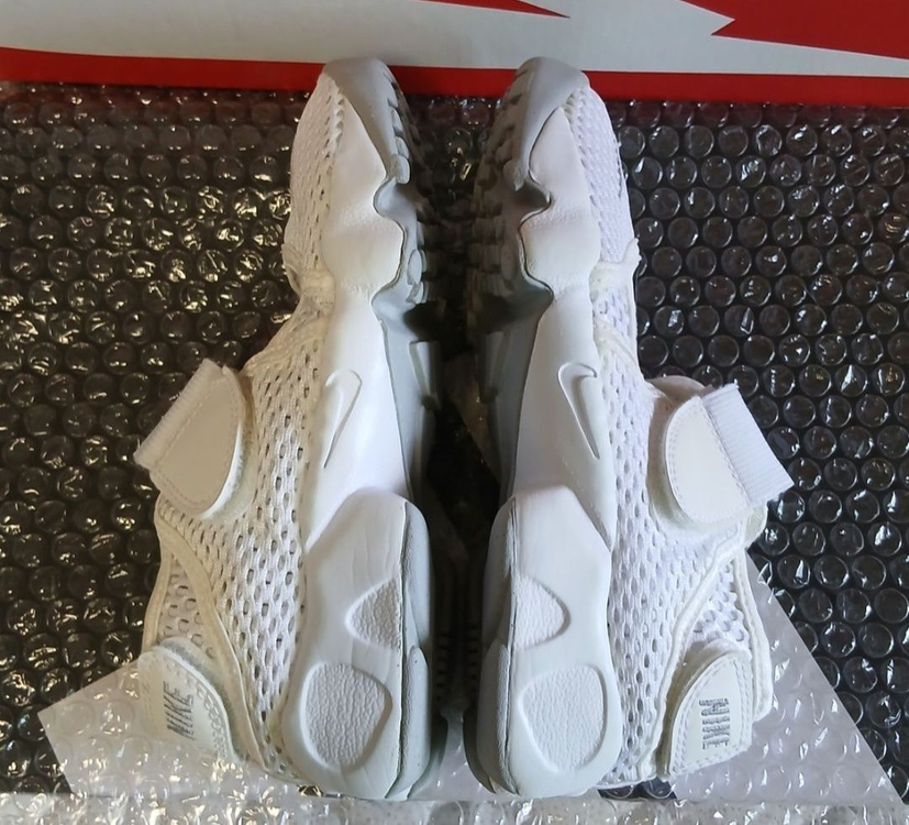 나이키키즈 에어리프트200화이트 이미지