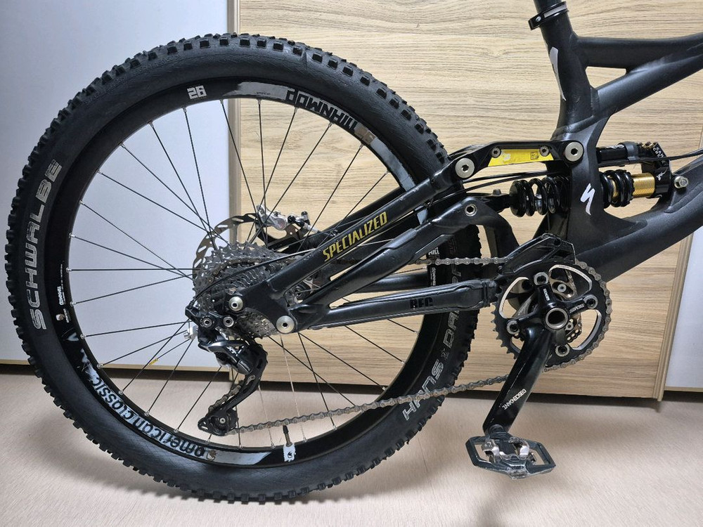 스페셜라이즈드 Demo 8 다운힐 자전거--2