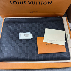 Louis Vuitton(루이비통) N60112다미에 인피니 포쉐트 클러치 (네고가능)