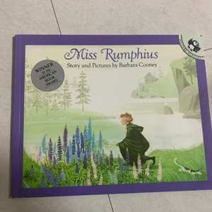 네셔널 북 어워드 수상작 Miss Rumphius 영어 원서
