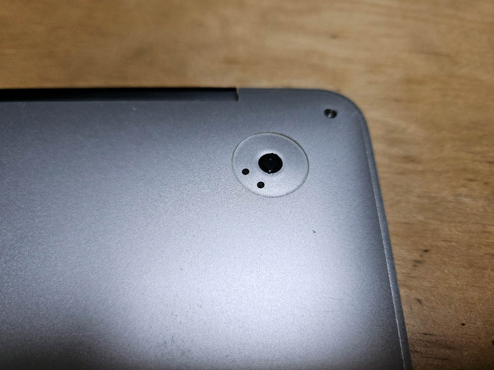 애플 맥북 에어 13인치 A1466 판매합니다.--12