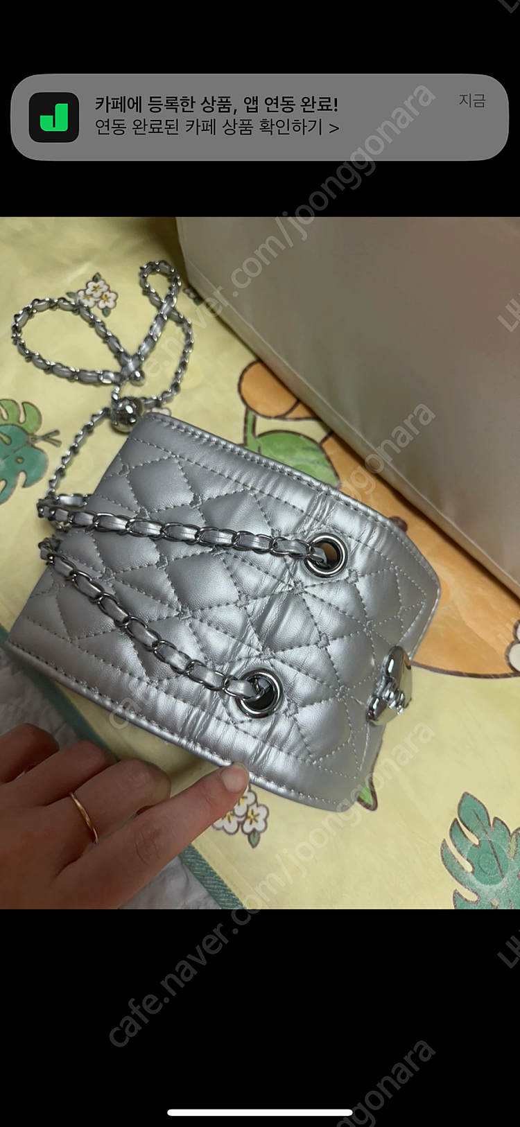 체인 퀼팅 미니 가방 (실버)--4