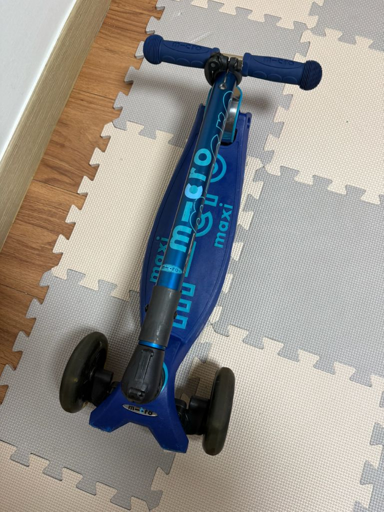 마이크로킥보드 맥시 led 폴더블--1