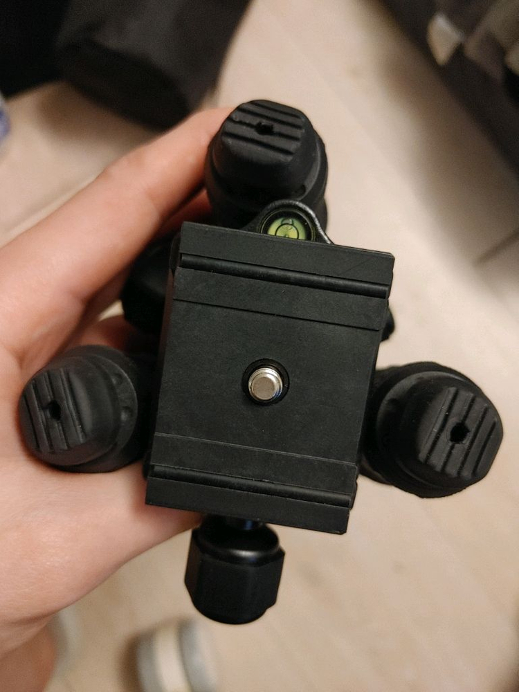 맨프로토 삼각대. (MKELMII4BK-BH)--1